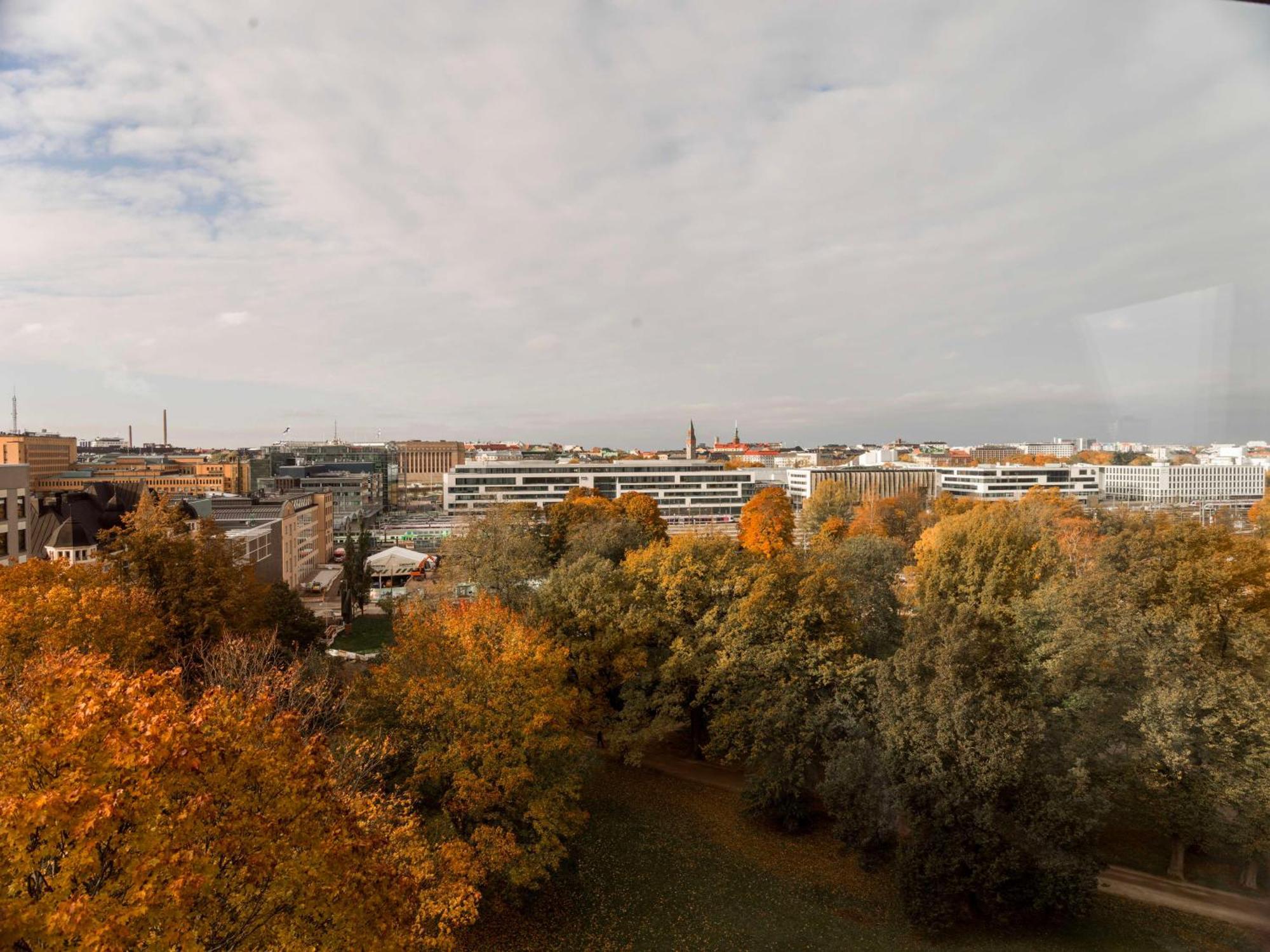 Radisson Red Helsinki Hotel Exterior photo